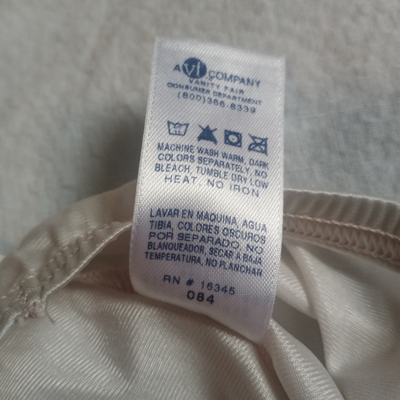 NWOT 4 Vanity Fair Underwear Panties - Picture 5 of 6